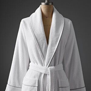 NWT -  Restoration Hardware - Satin Stitch Turkish Cotton Robe - M